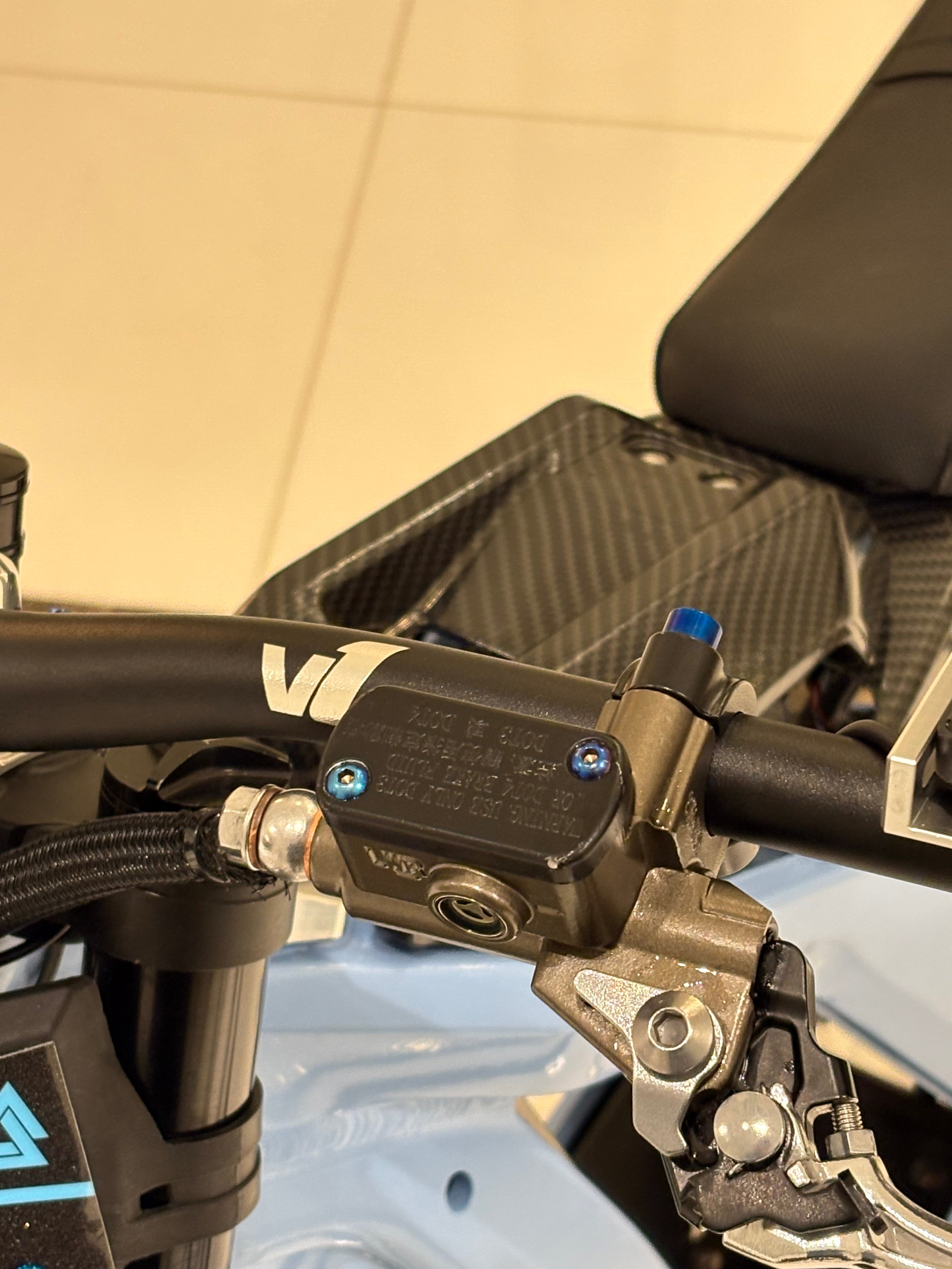 Ultra Bee Brake Reservoir Titanium Bolts  *pre order until march 20th